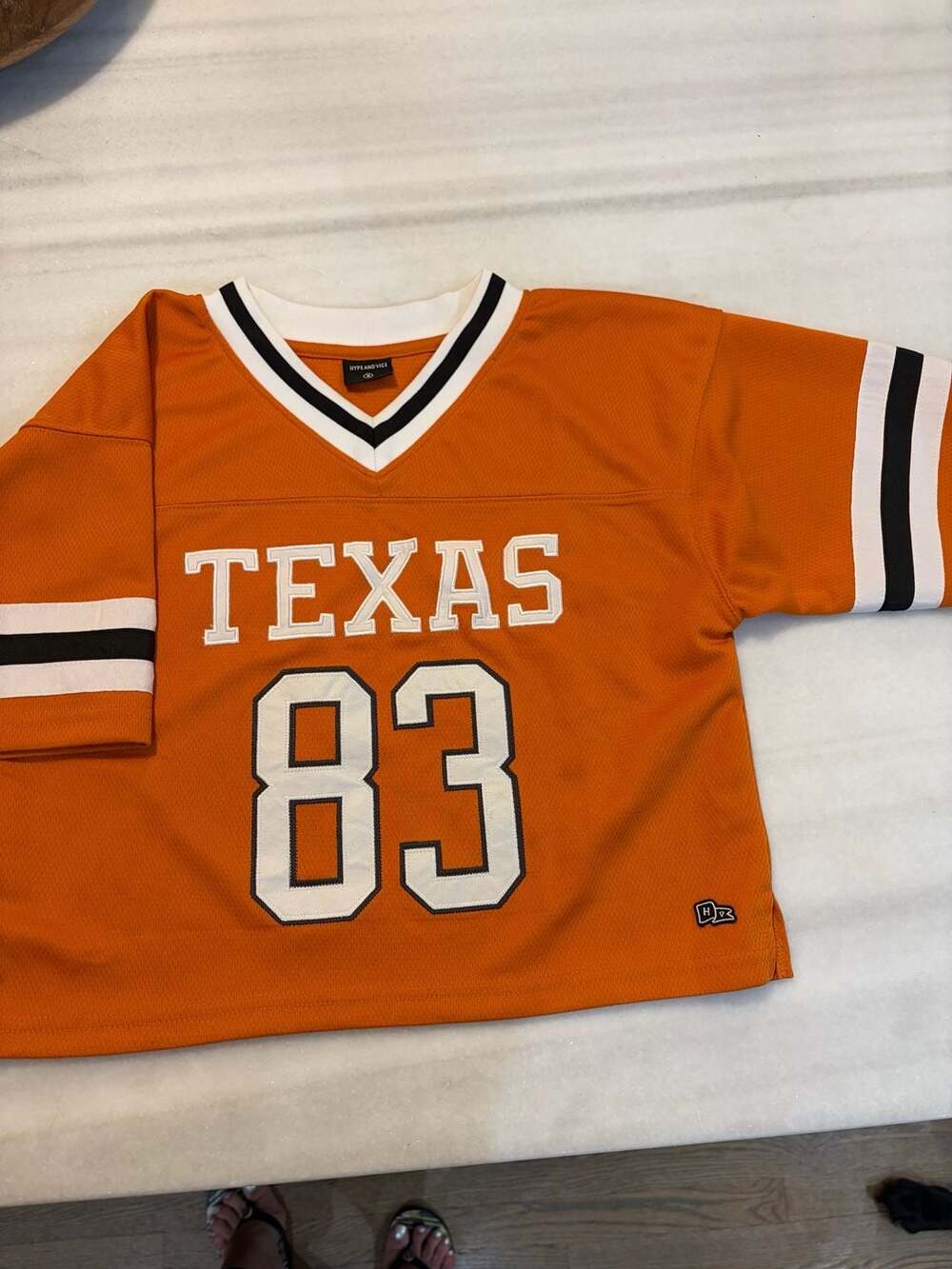 Hype and Vice Women's Texas Longhorns Cropped Football Jersey T-Shirt Size S